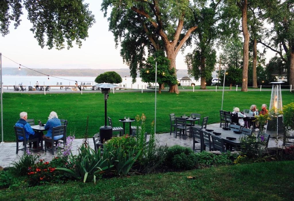 Plum Point Lodge Himrod Exterior foto